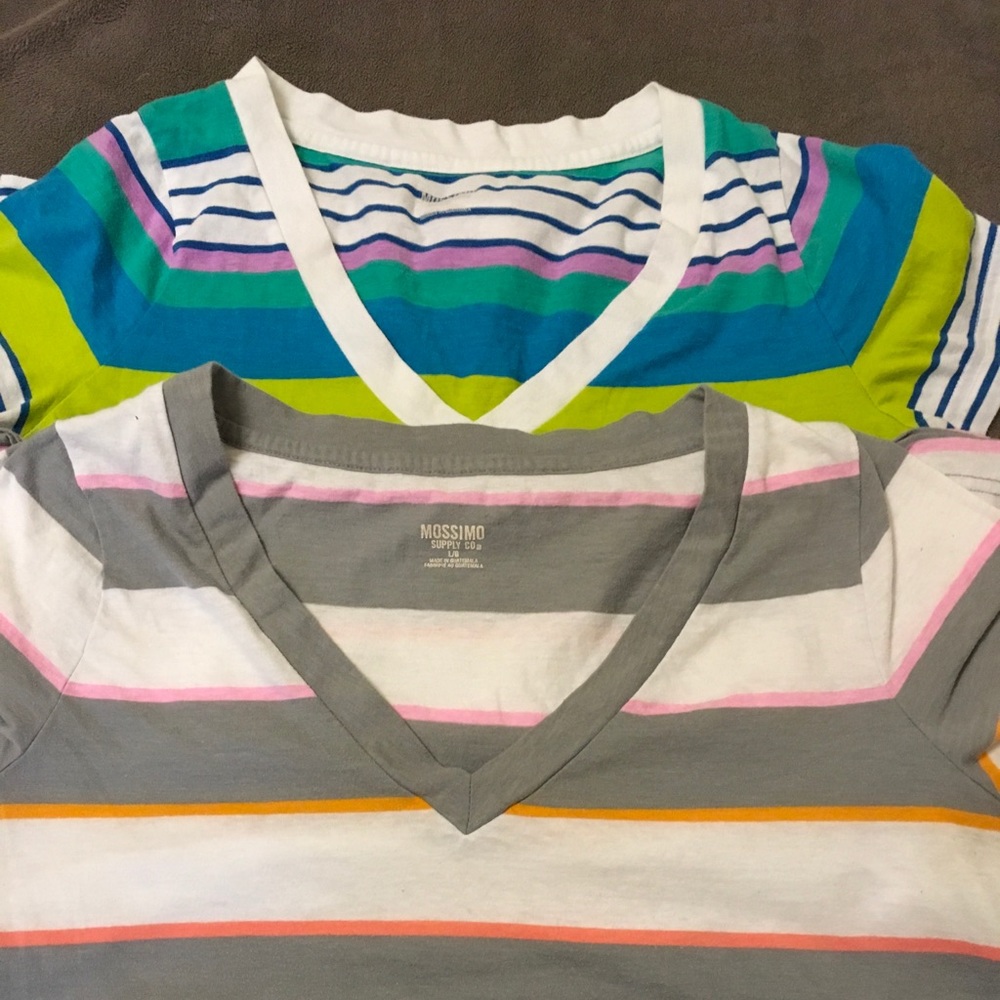 Mossimo v neck set